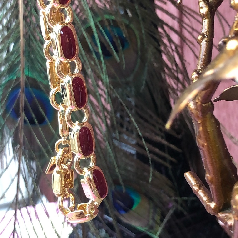 Vintage 1980s Nine West red & gold enamel bracelet